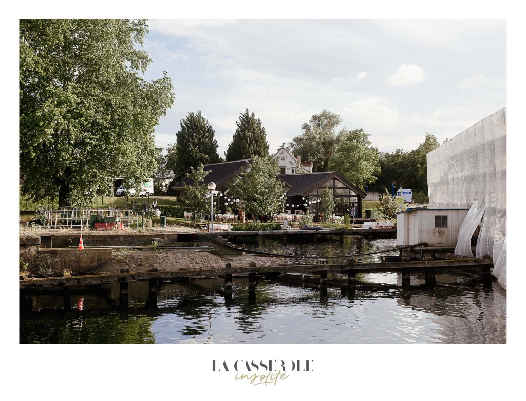 Vue globale des lieux du dîner insolite aux portes du port autonome de Strasbourg